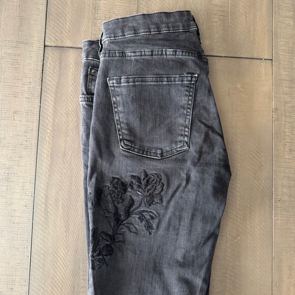 Zara Woman Black Embroidered Jeans size 6 - Picture 5 of 6